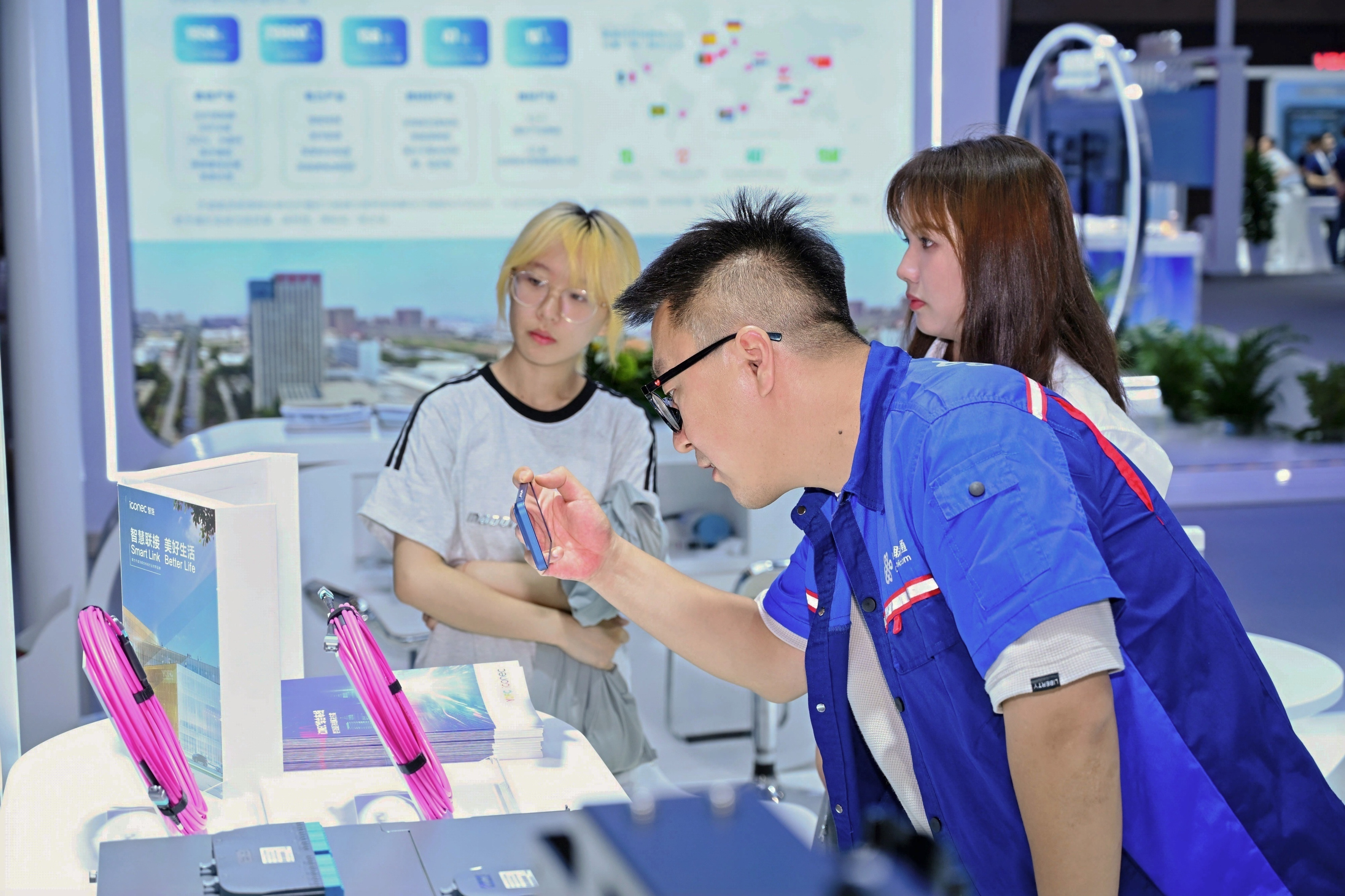 d881c3a9-deba-4d3d-9bee-e11795c10934.jpg